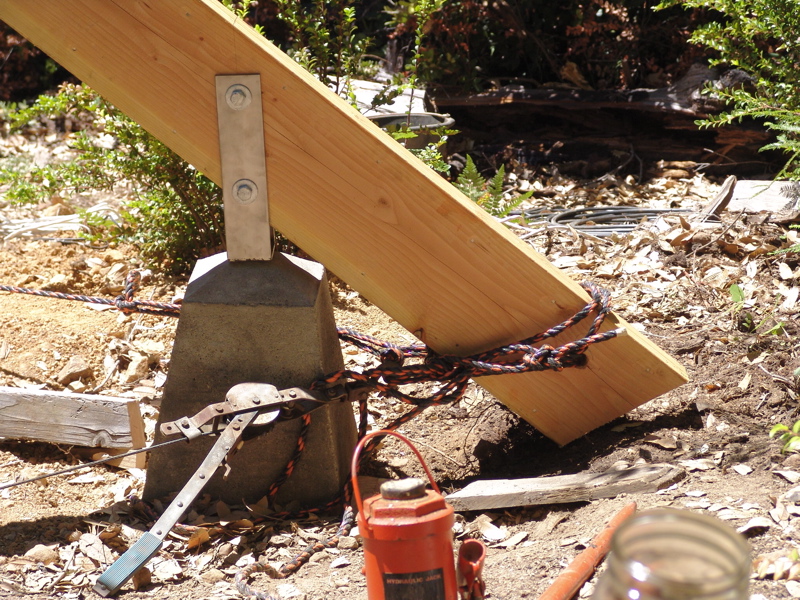 Rear of Three Pillar Supports